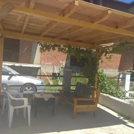 Apartman Arxontiko *