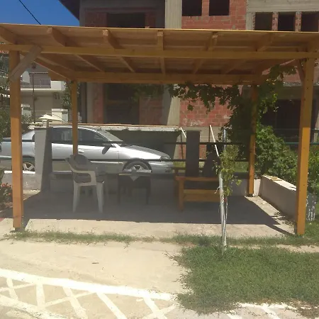 Apartament Arxontiko *